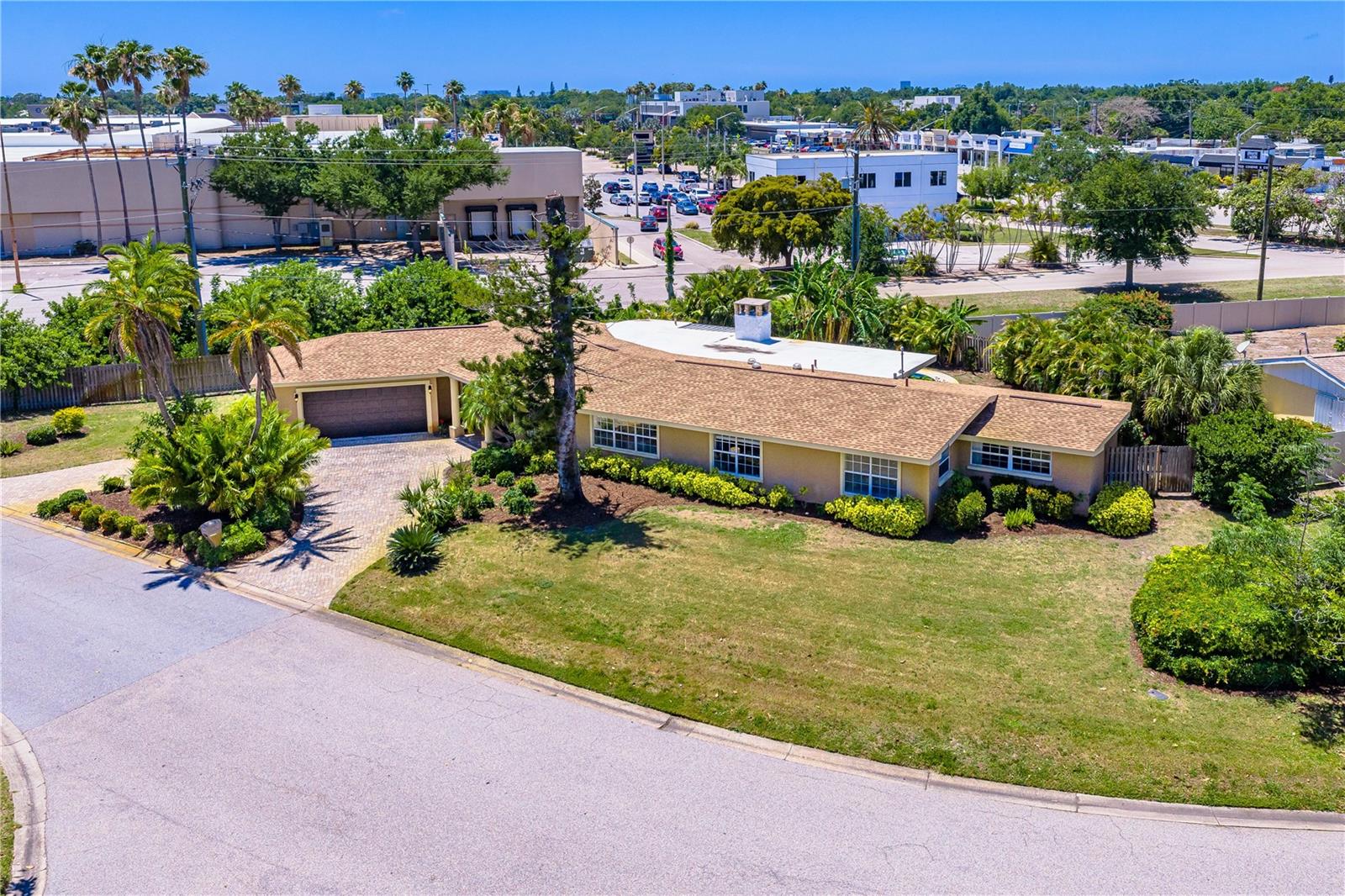 SOUTH GATE - Residential