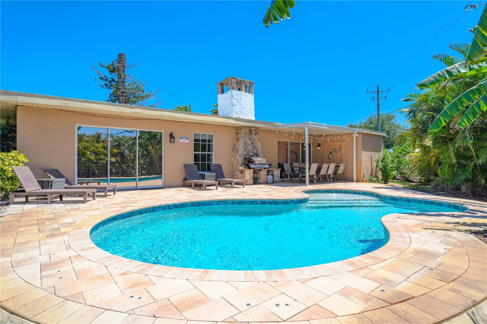 SOUTH GATE - Residential