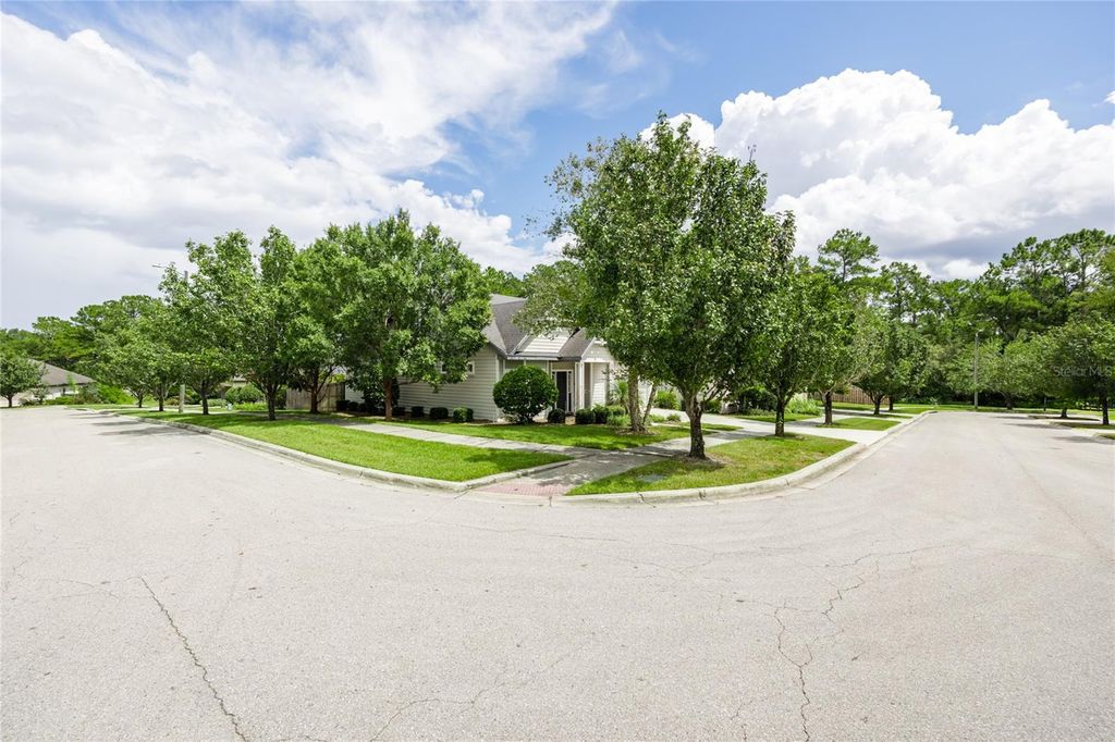 Photo of 9862 NW 18th Road, Gainesville, FL 32606 (MLS # GC533872)