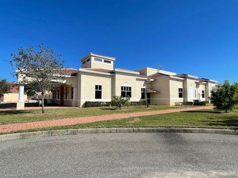 A home in TAVARES