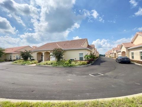 A home in TAVARES