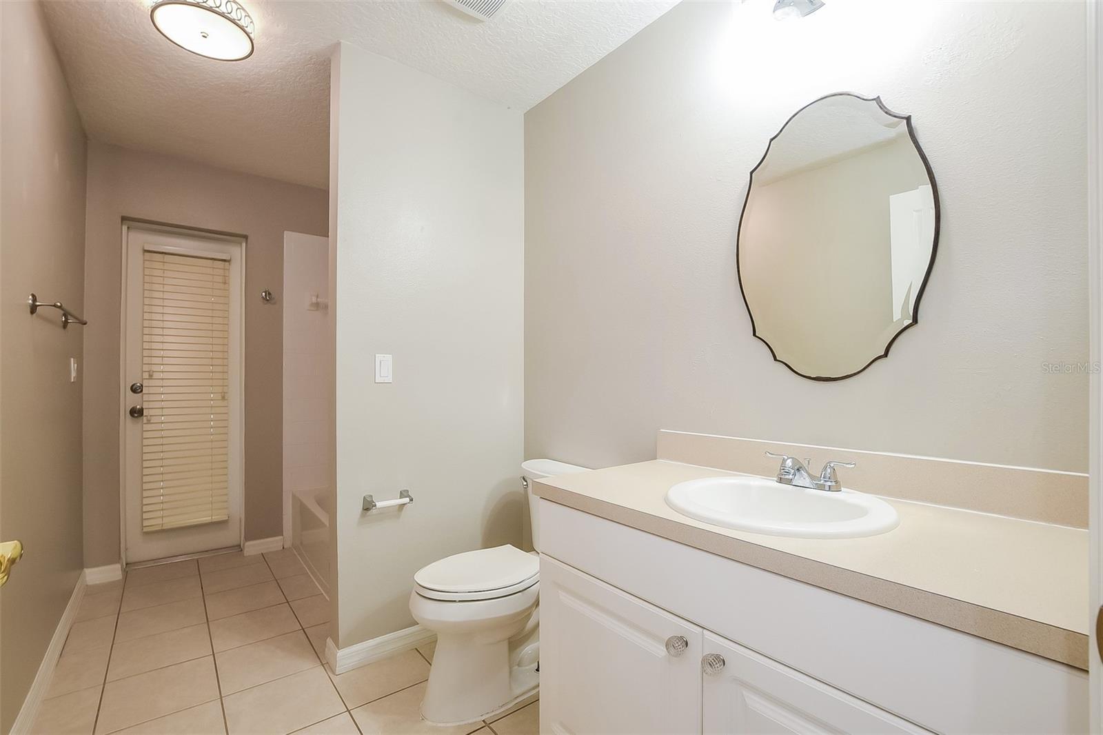 TRADDS LANDING LT 01 PB 51 PG 08-20 ORB 248 - Residential