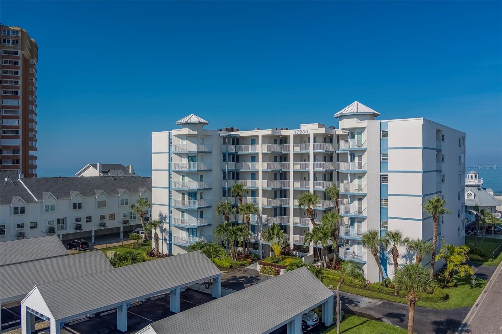 LIGHTHOUSE POINTE CONDO - Residential Lease