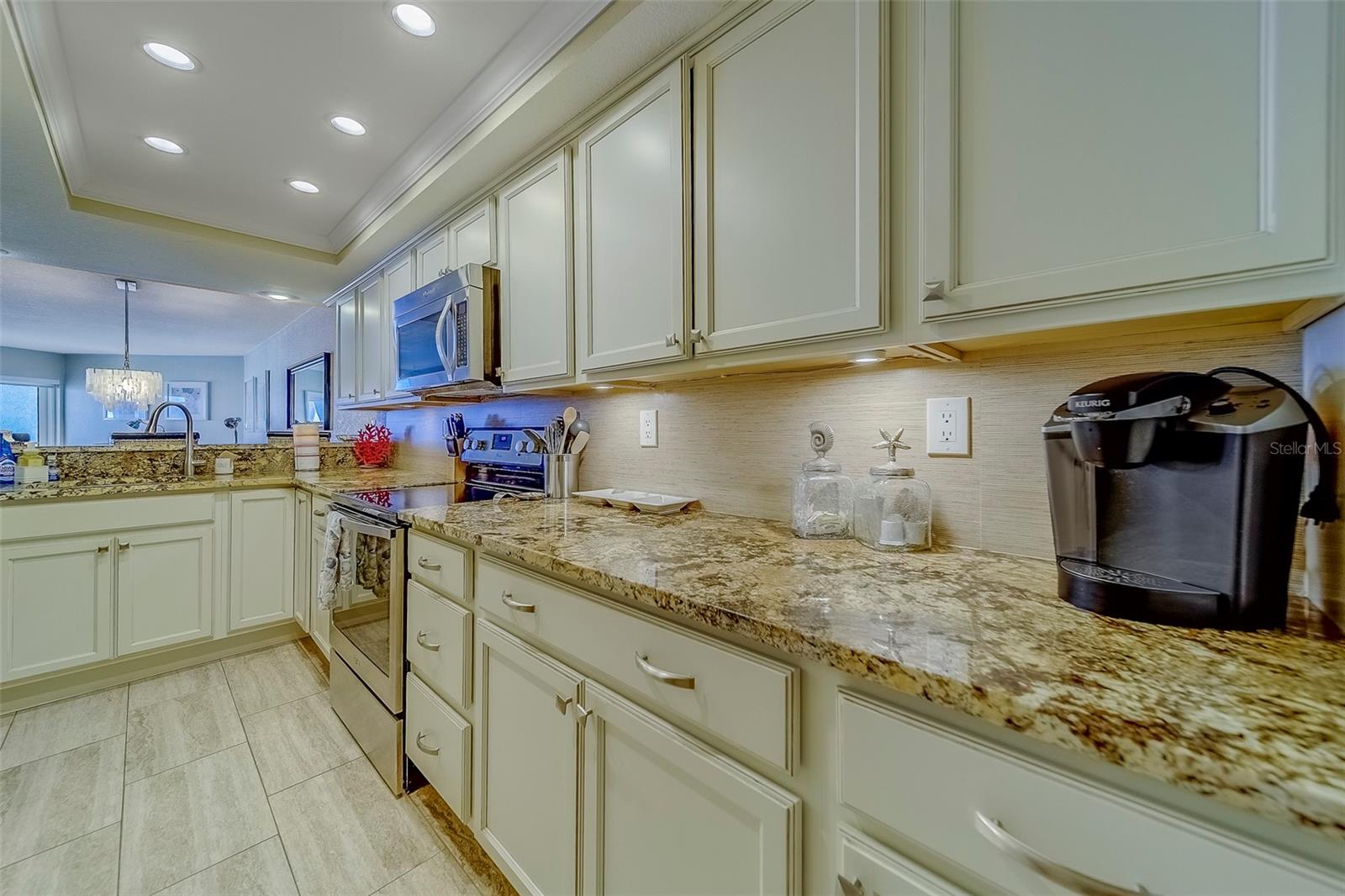 LIGHTHOUSE POINTE CONDO - Residential Lease