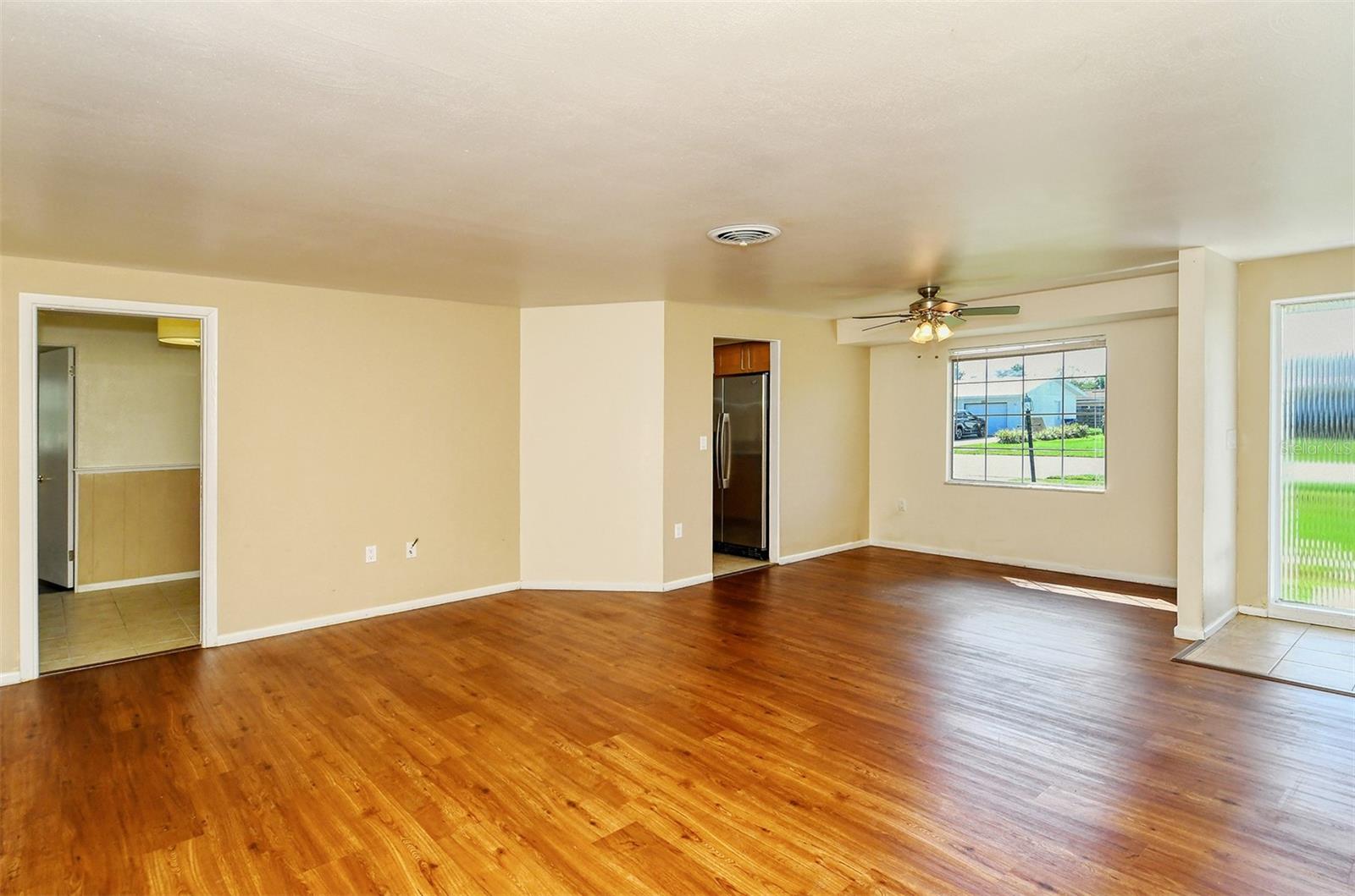 3137 LOCKWOOD TERRACE