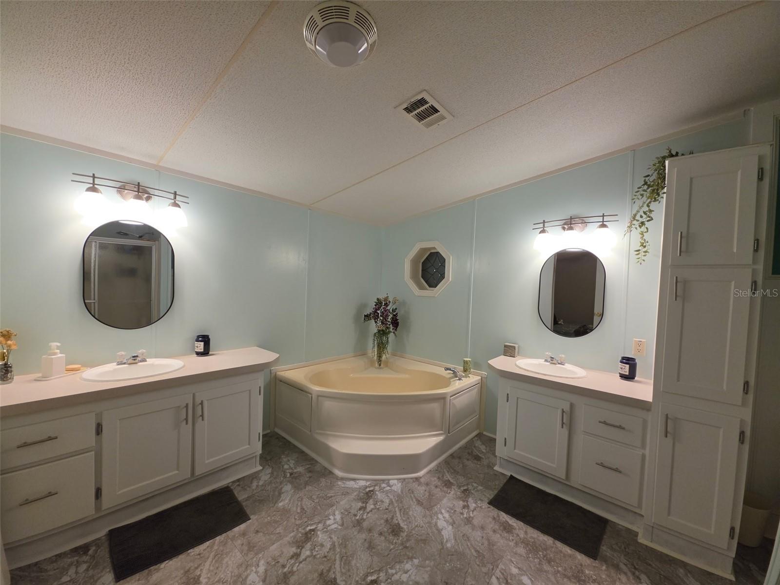 DUCK POND ADD TO CASSELBERRY - Residential