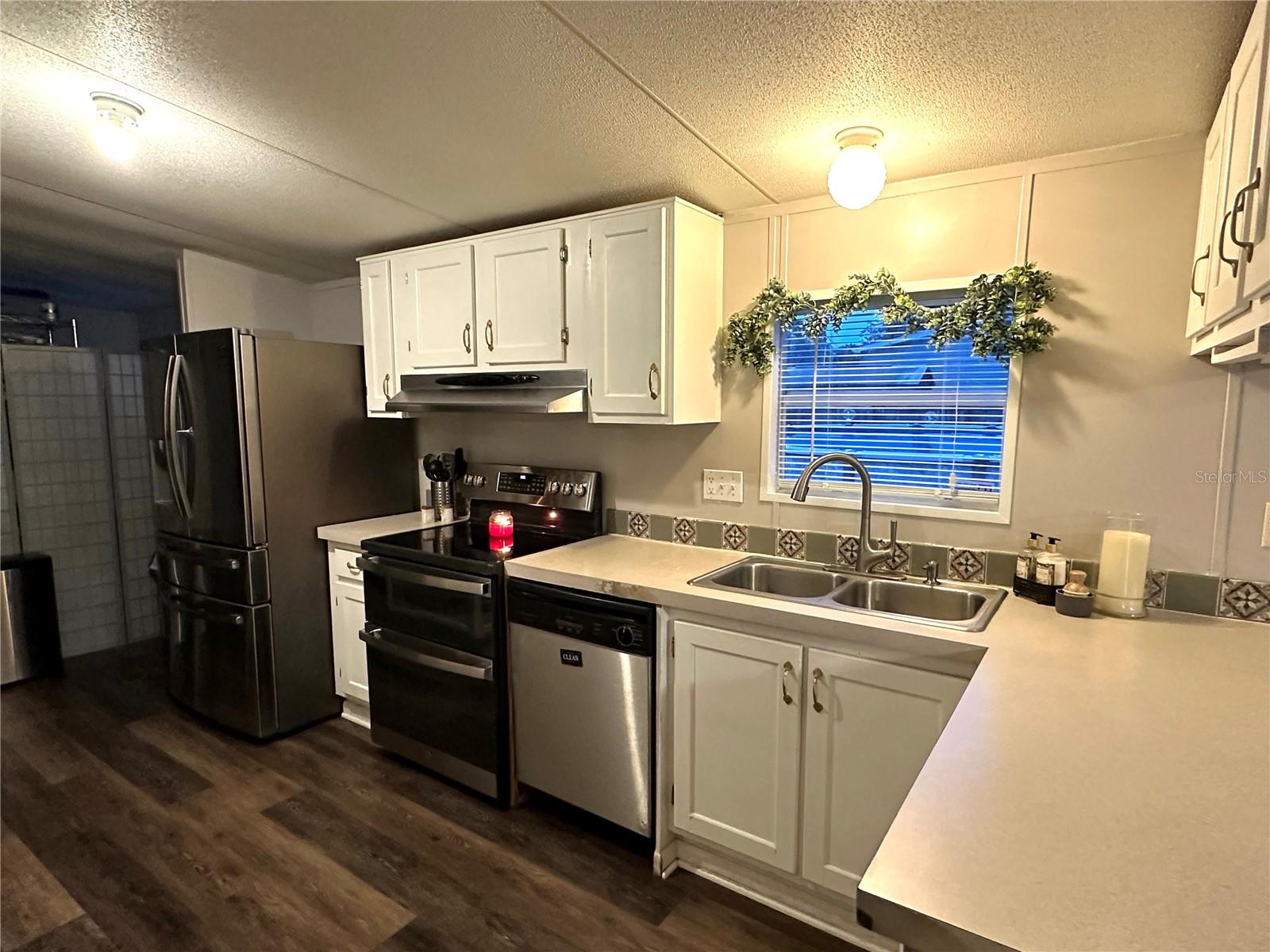 DUCK POND ADD TO CASSELBERRY - Residential