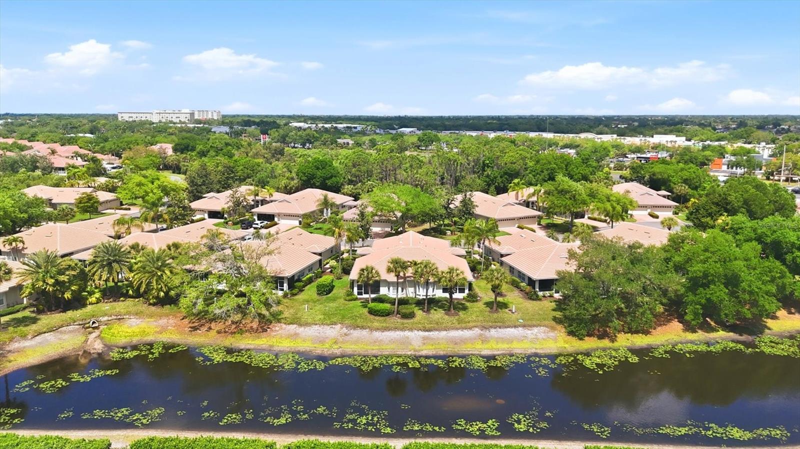 VENETIA PH 5 - Residential