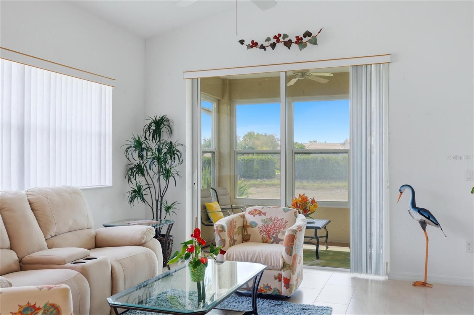 VENETIA PH 5 - Residential