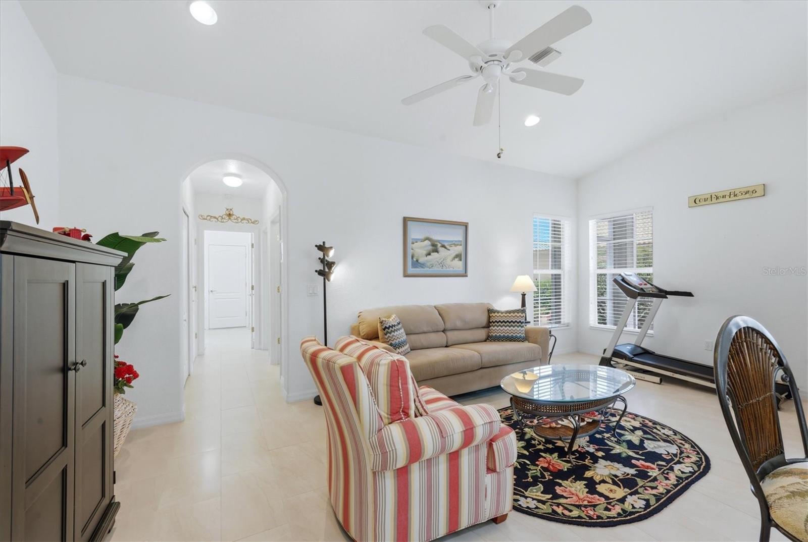 VENETIA PH 5 - Residential