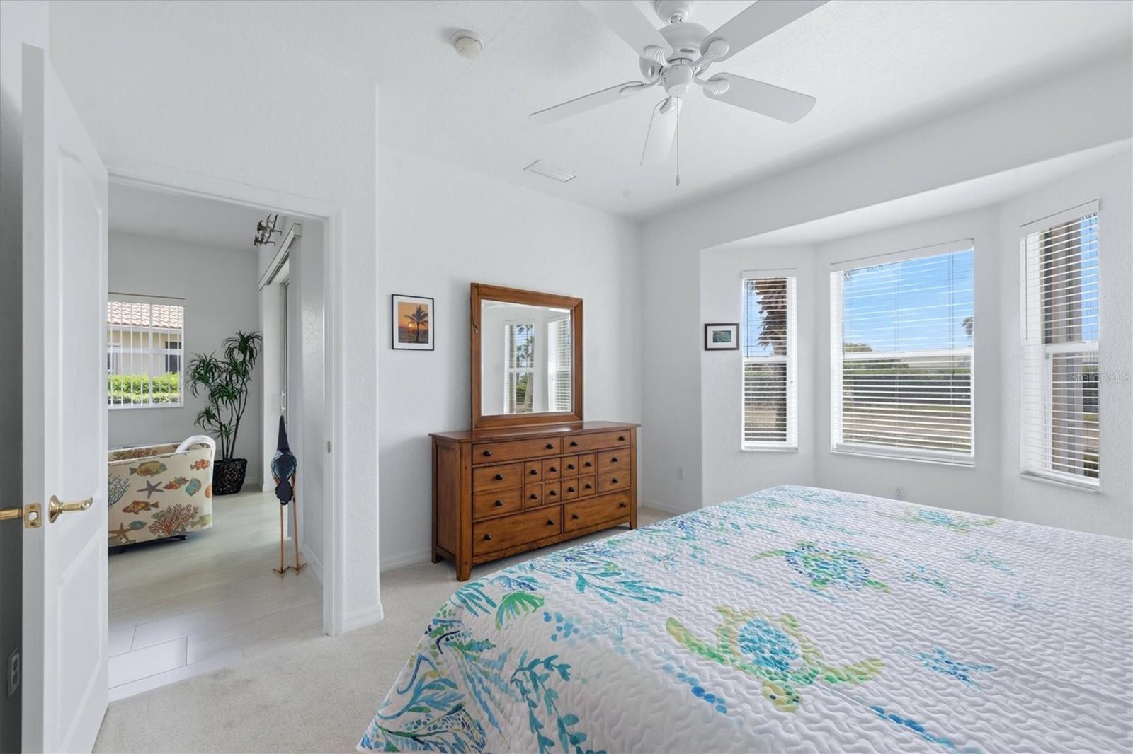 VENETIA PH 5 - Residential