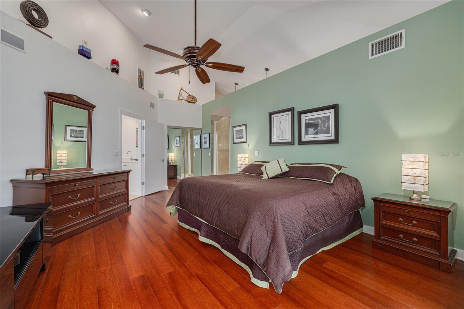 VILLA DE MARIA - Residential