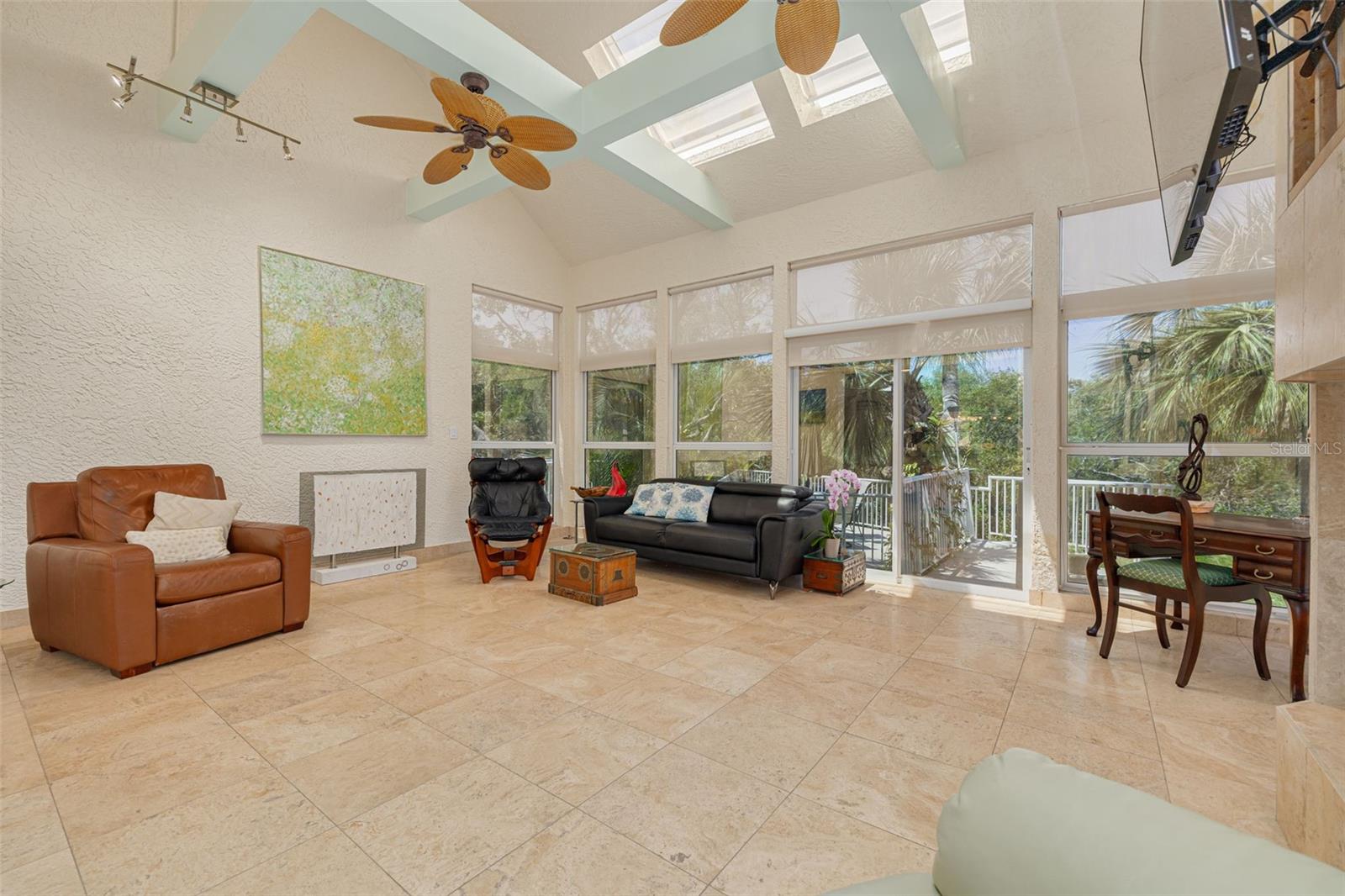 VILLA DE MARIA - Residential