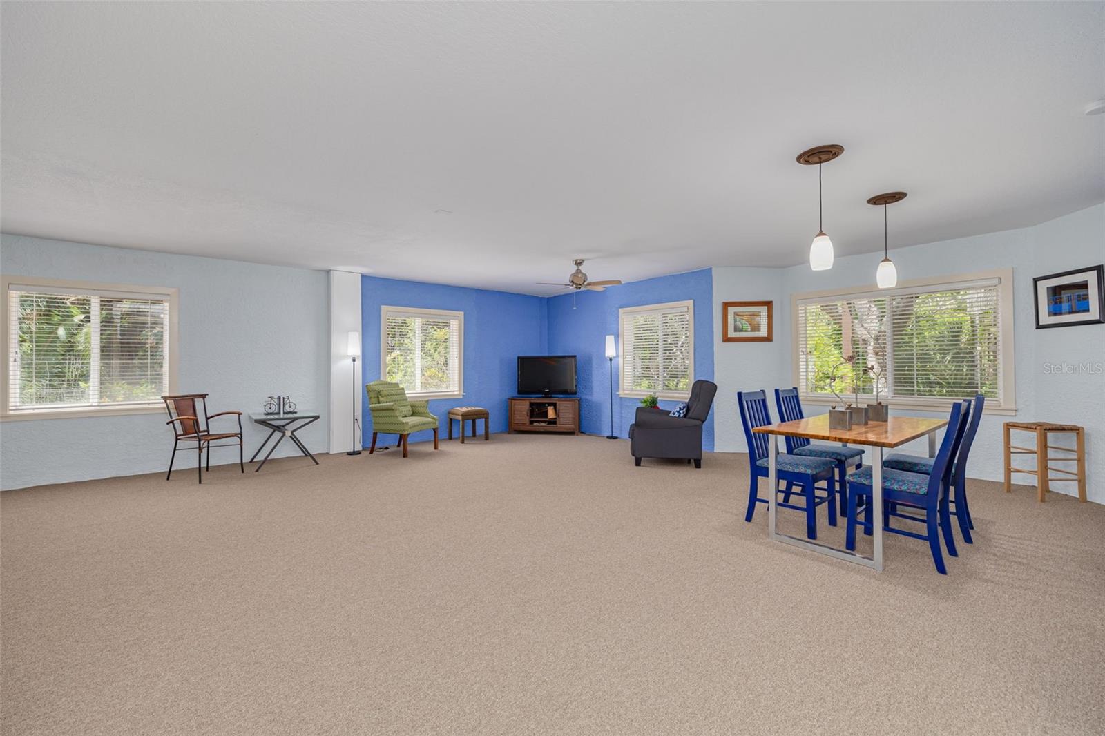 VILLA DE MARIA - Residential