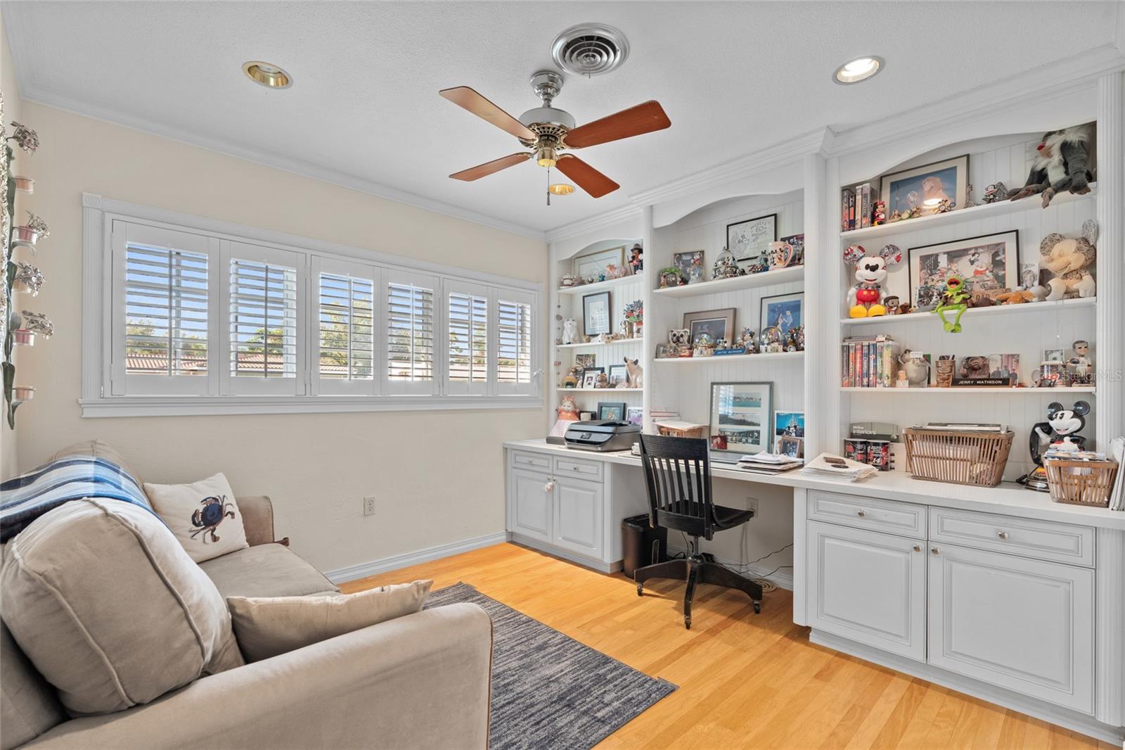 ROSE GARDEN UNIT 1 - Residential