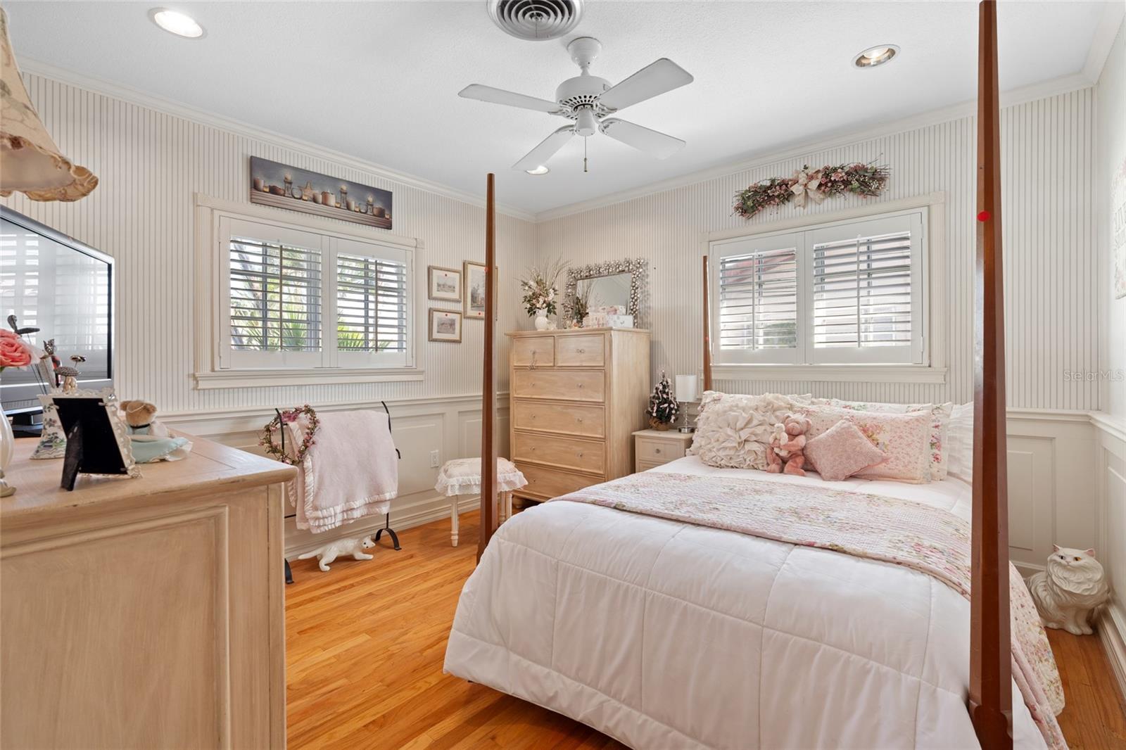 ROSE GARDEN UNIT 1 - Residential