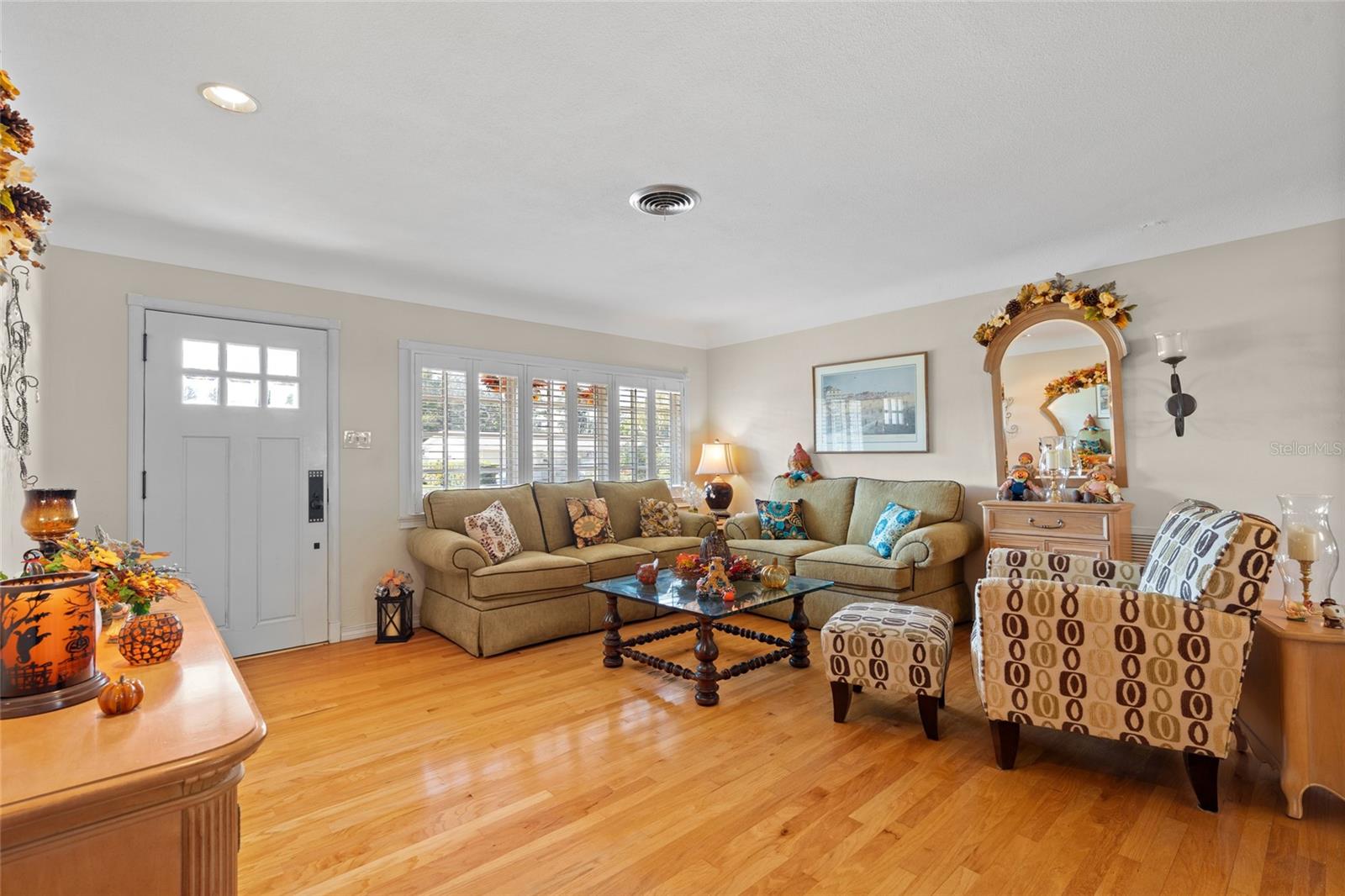 ROSE GARDEN UNIT 1 - Residential