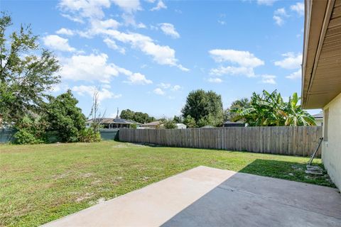 A home in DELTONA