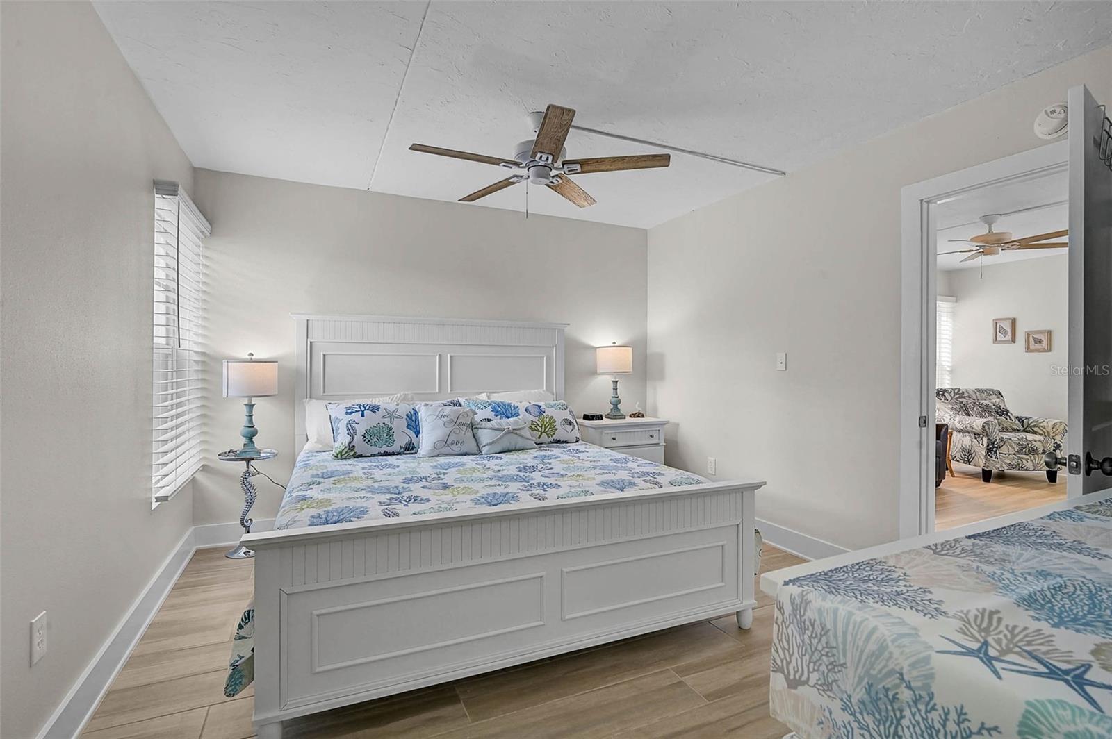 SIESTA BEACH HOUSE - Residential