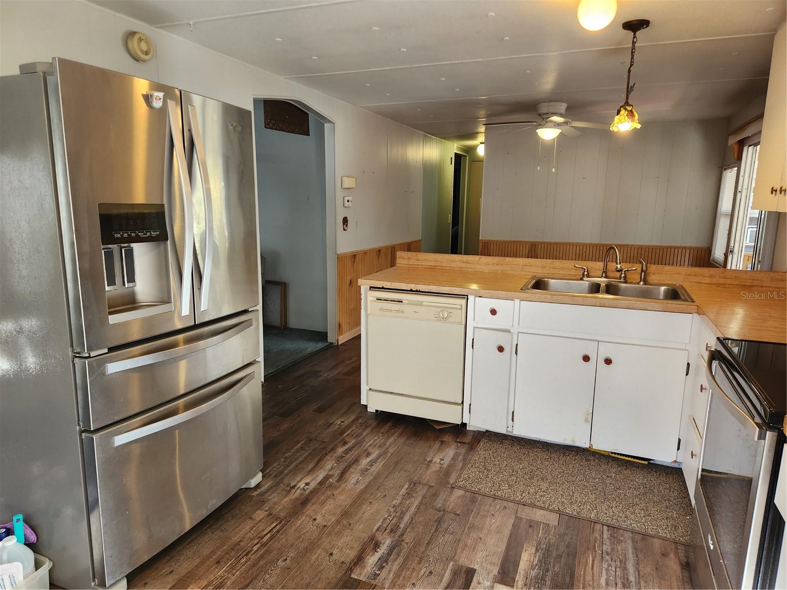 MARINA PARK MOBILE HOME ESTATE - Residential