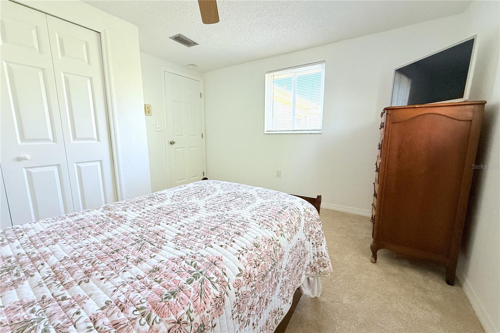 BEACON SQUARE - Residential