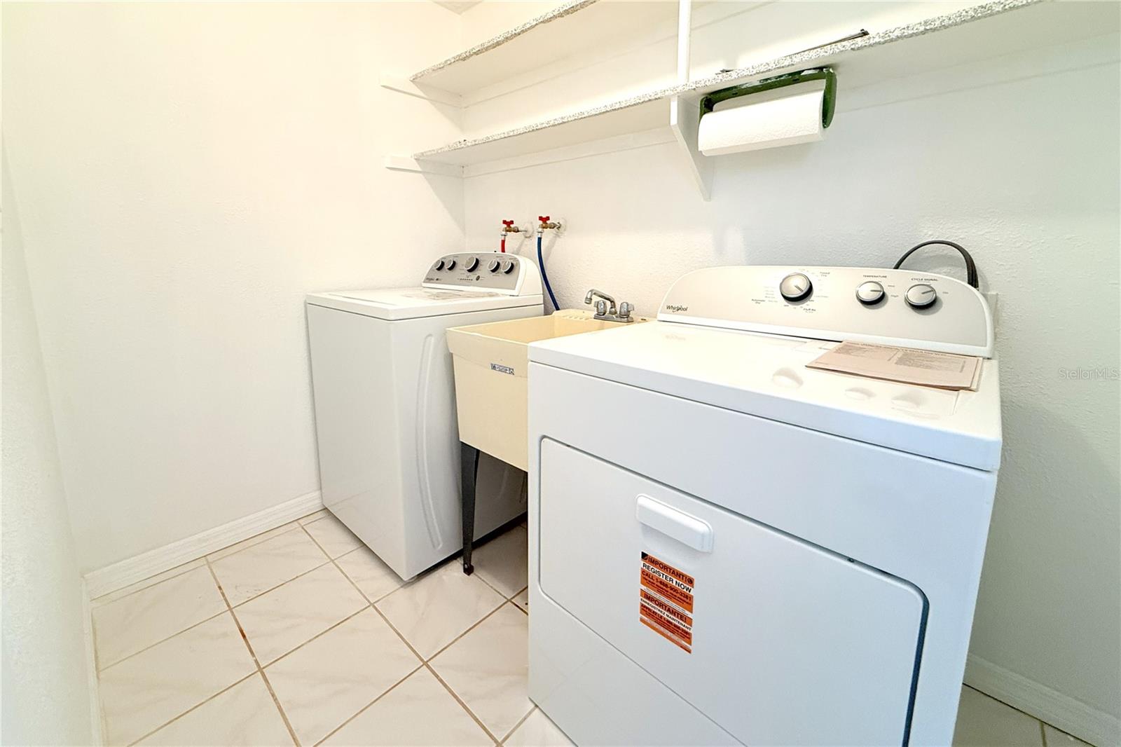 BEACON SQUARE - Residential