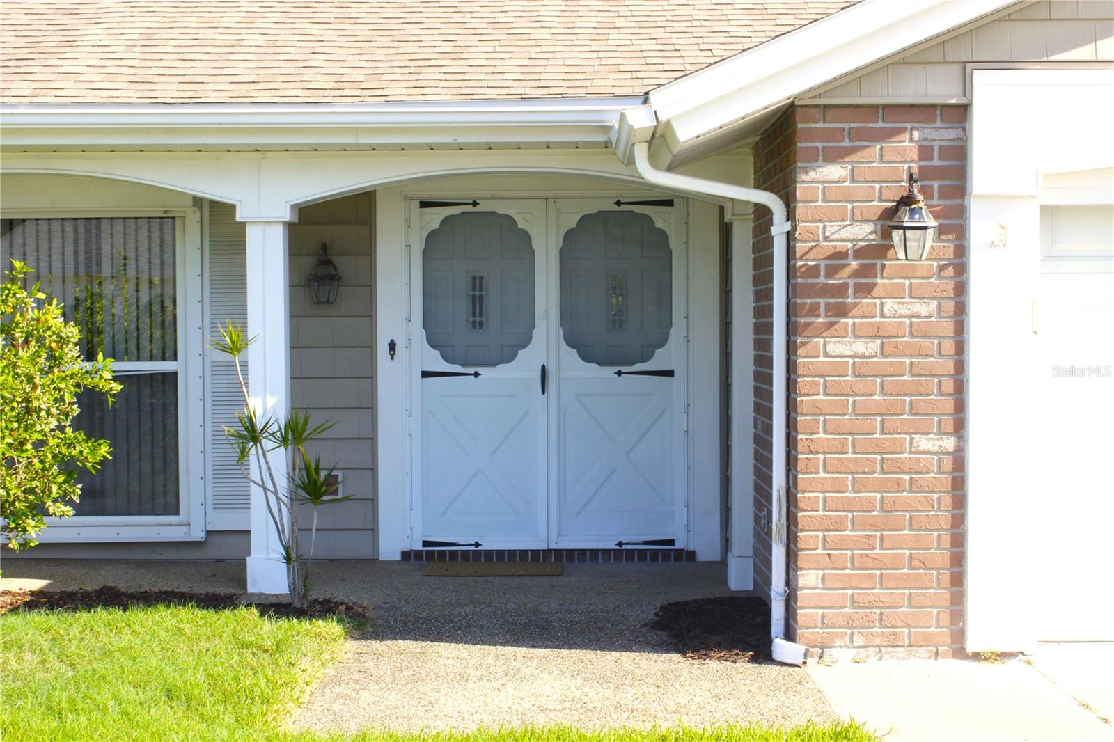 BEACON SQUARE - Residential