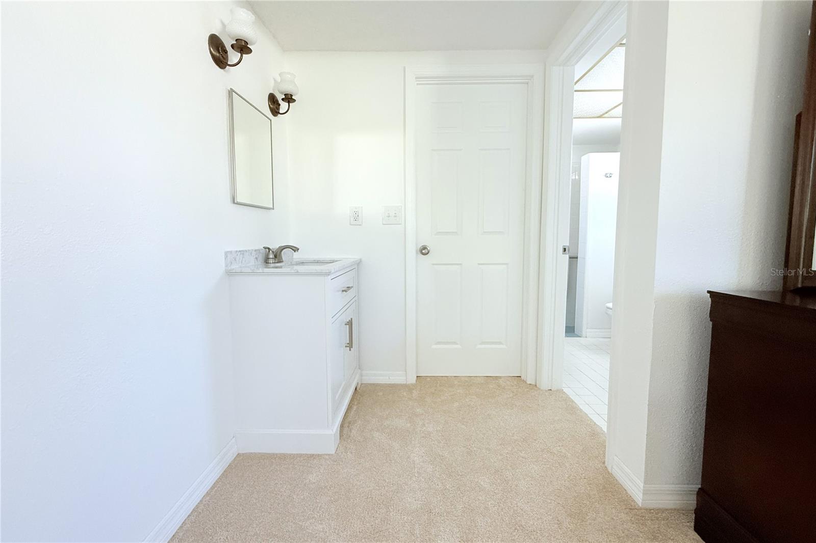 BEACON SQUARE - Residential