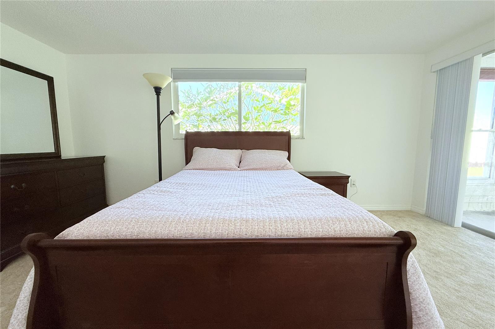 BEACON SQUARE - Residential