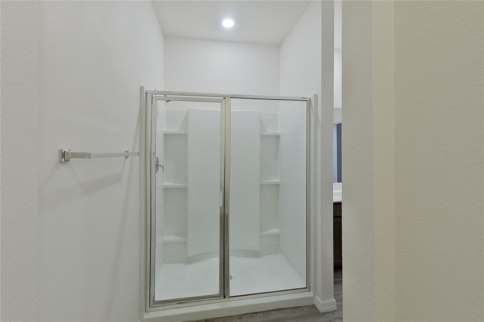 TRILBY XING PH 1 - Residential Lease