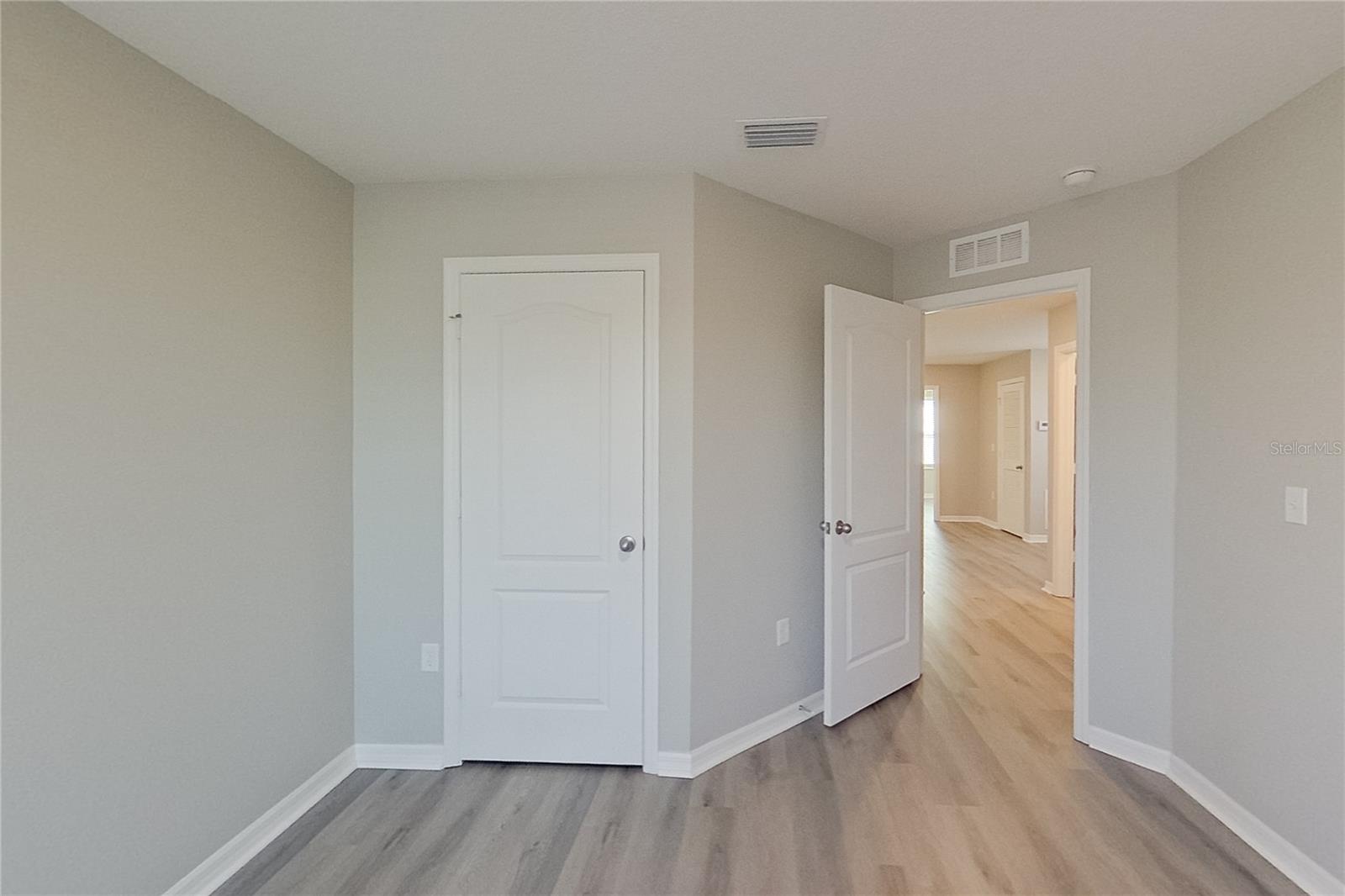 TRILBY XING PH 1 - Residential Lease