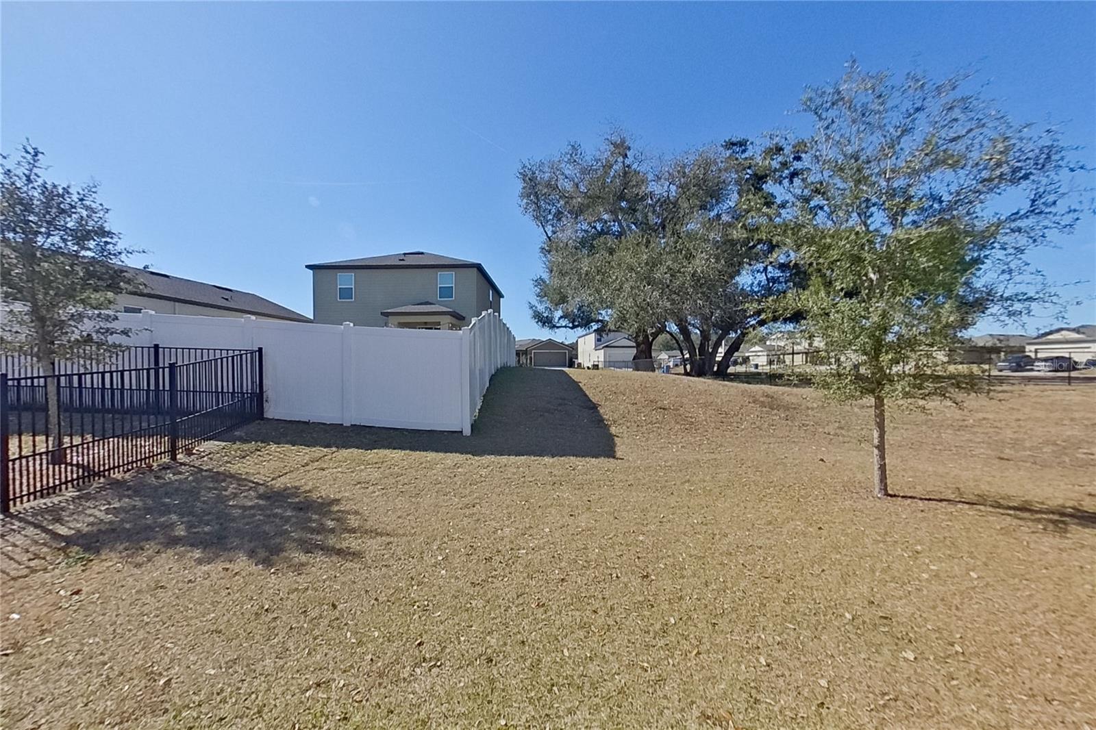 TRILBY XING PH 1 - Residential Lease