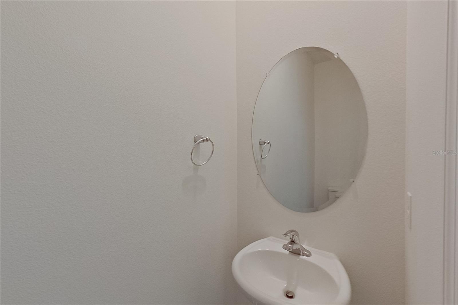 TRILBY XING PH 1 - Residential Lease