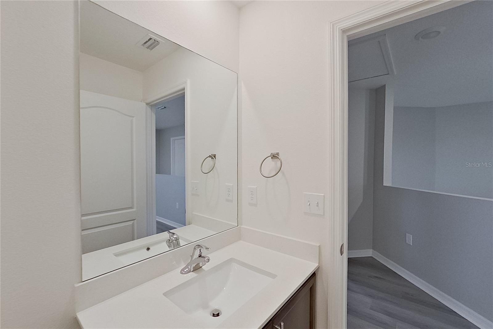 TRILBY XING PH 1 - Residential Lease