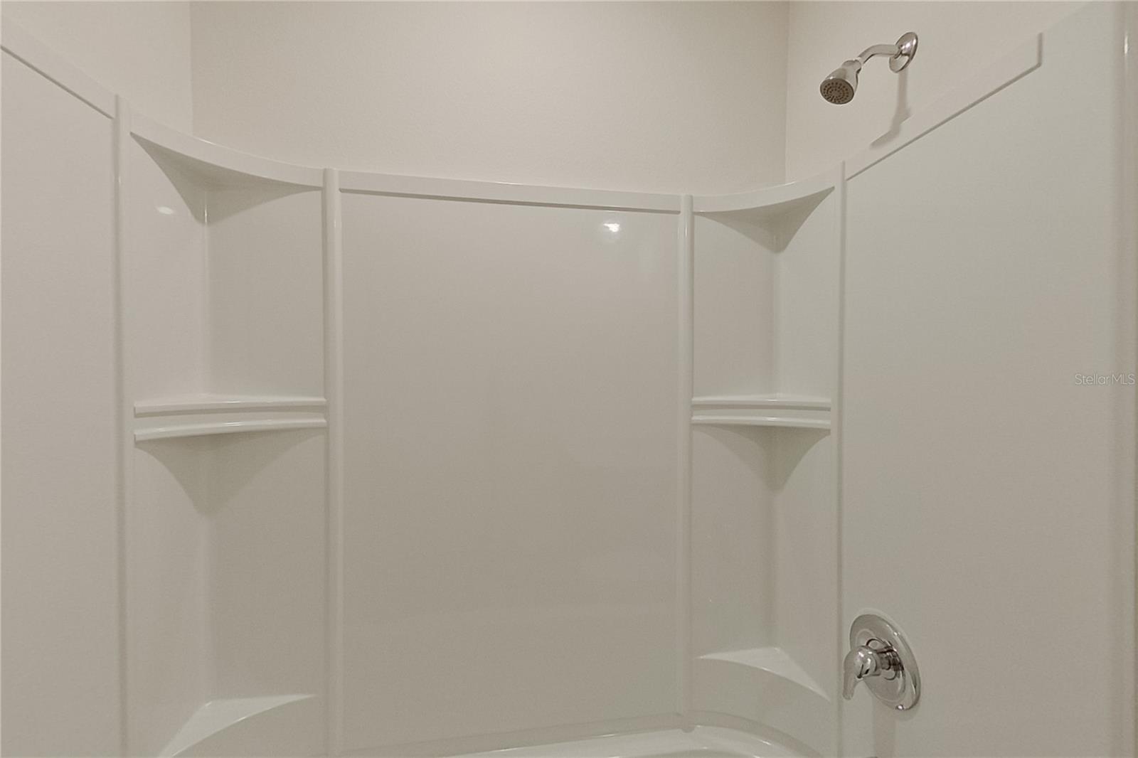 TRILBY XING PH 1 - Residential Lease