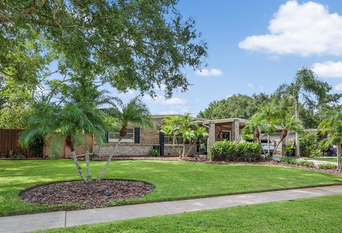 322 APOPKA STREET WINTER GARDEN FL 34787