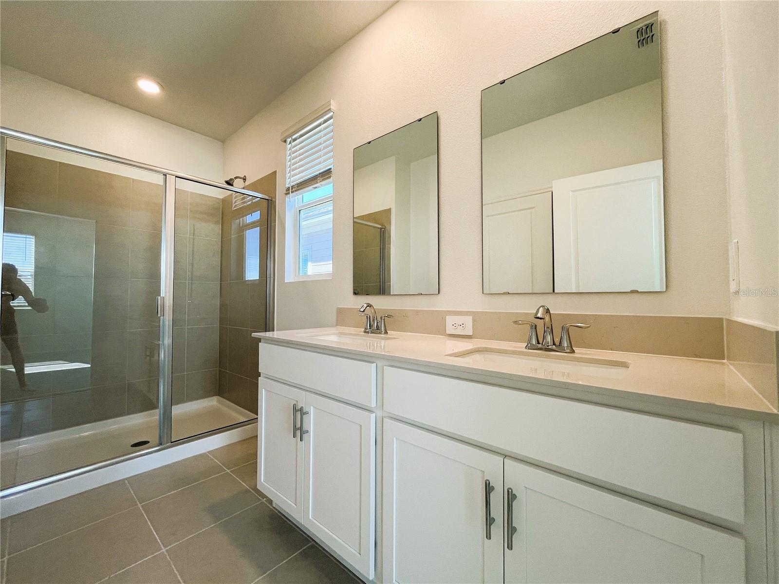 BRONSONS RDG REP - Residential Lease