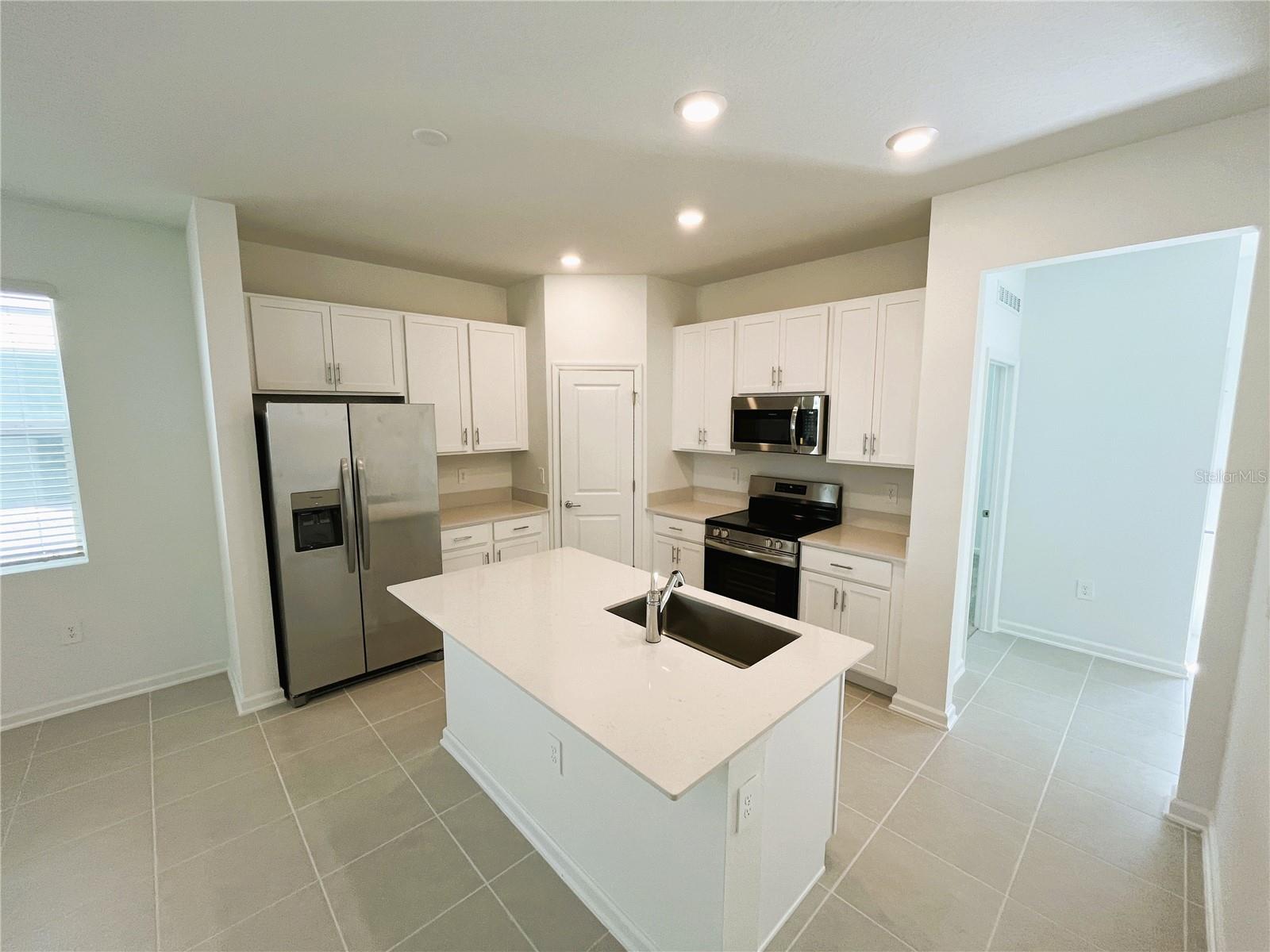 BRONSONS RDG REP - Residential Lease