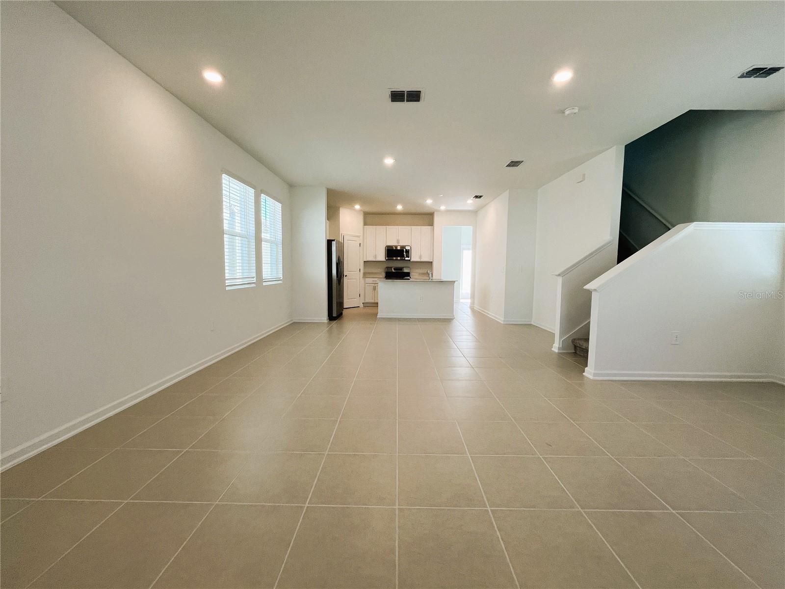 BRONSONS RDG REP - Residential Lease