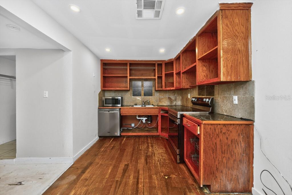 BREVARD TERRACE - Residential