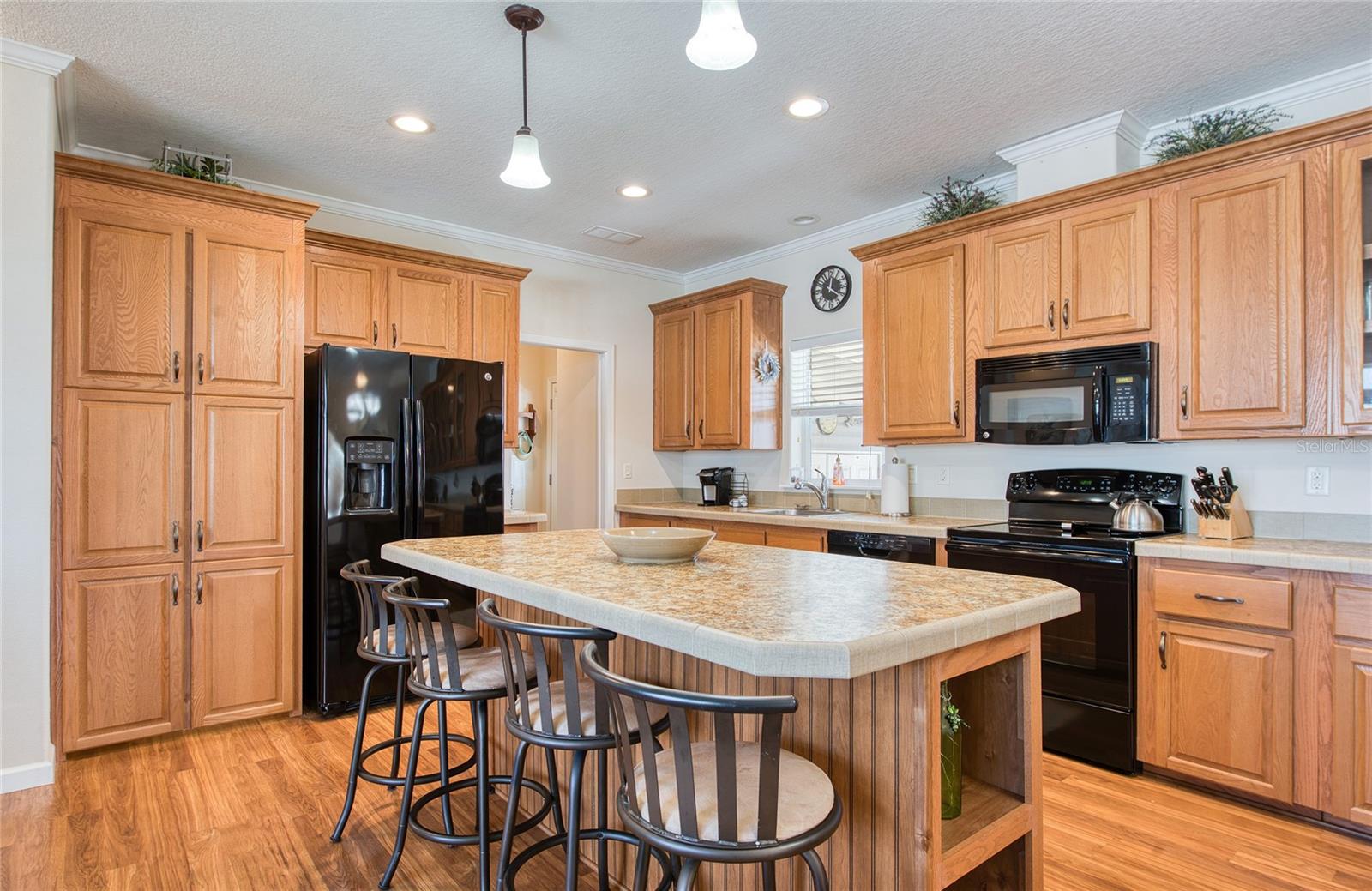 BAY ARISTOCRAT VILLAGE MOBILE HOME PARK UNREC - Residential