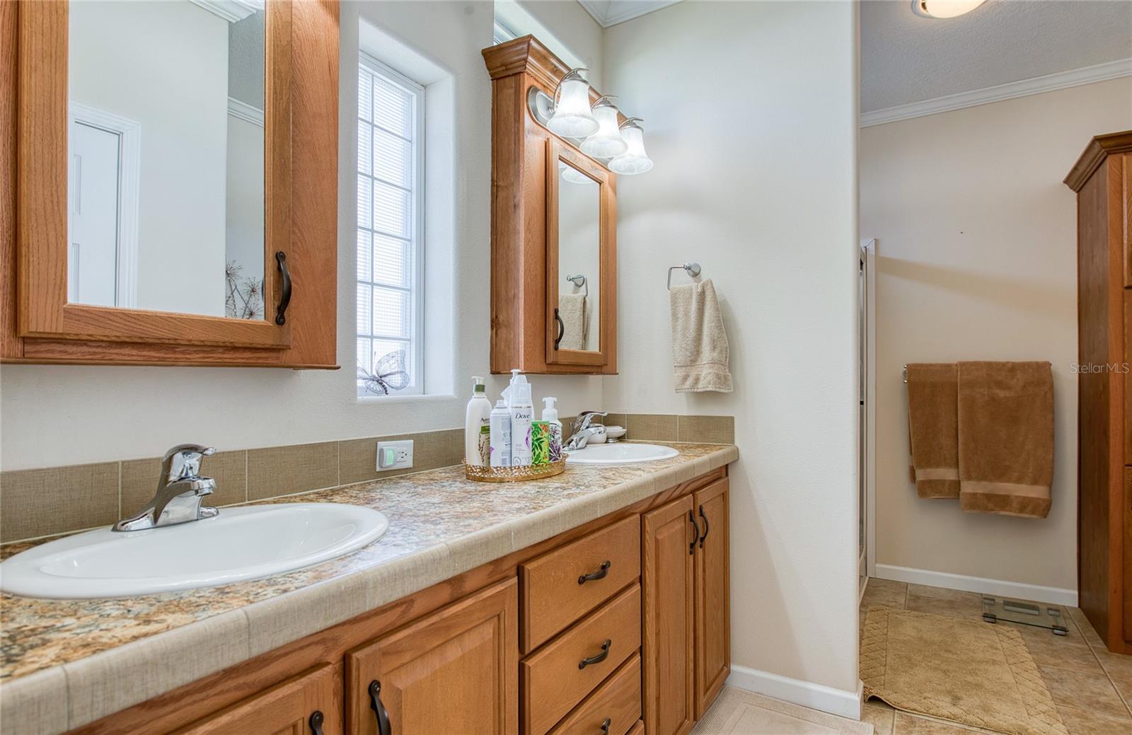 BAY ARISTOCRAT VILLAGE MOBILE HOME PARK UNREC - Residential