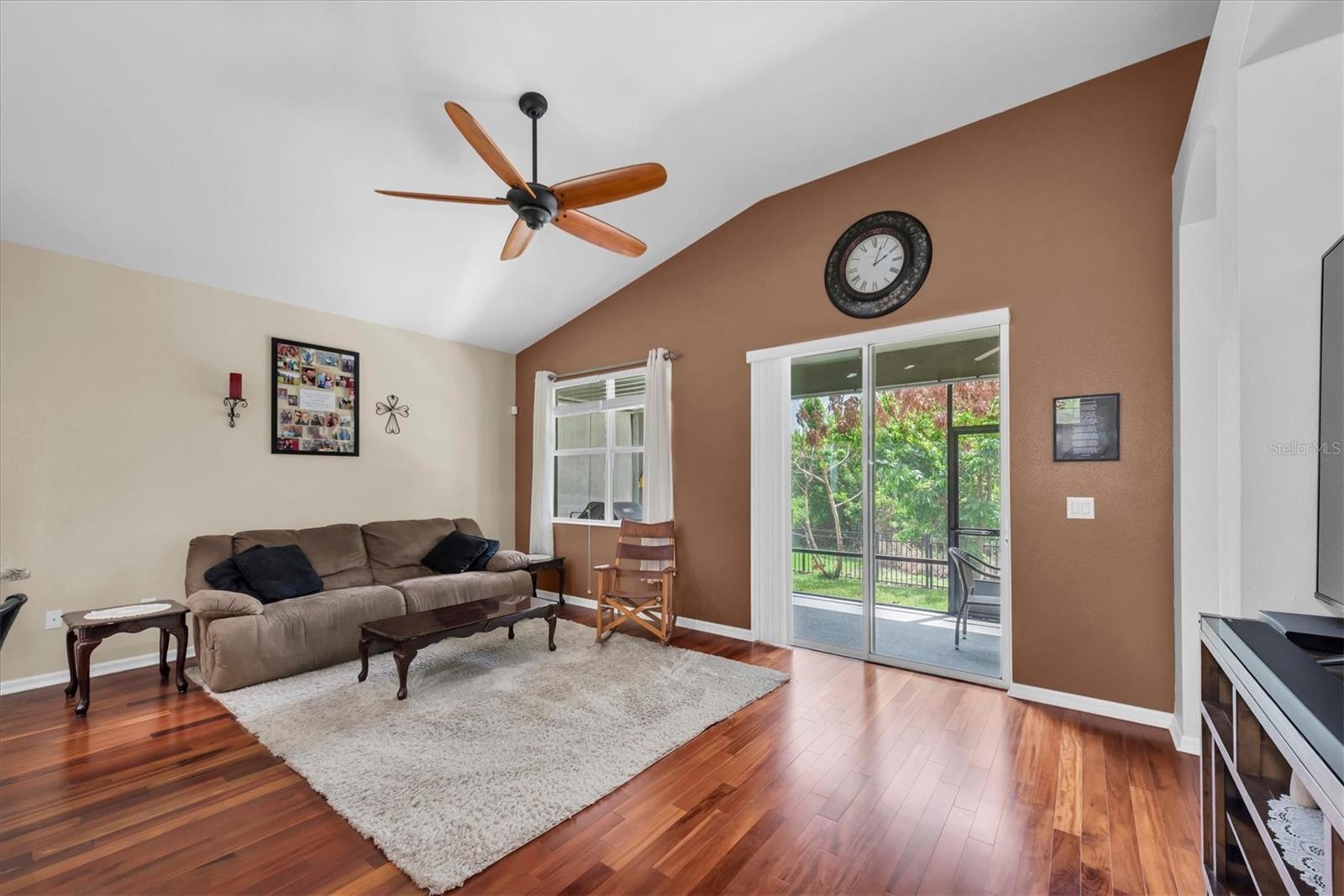 AVELAR CREEK NORTH - Residential