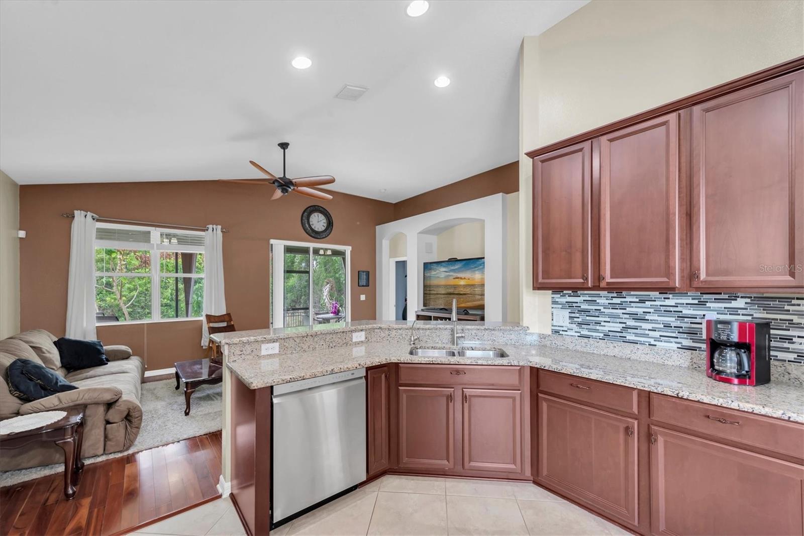 AVELAR CREEK NORTH - Residential