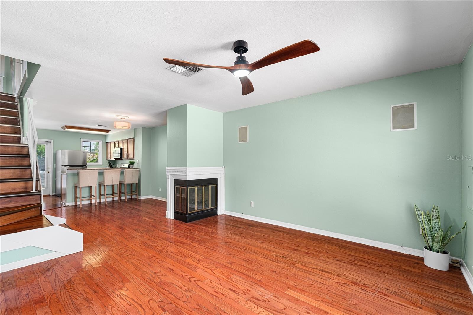 5704 BRATTON DRIVE 2