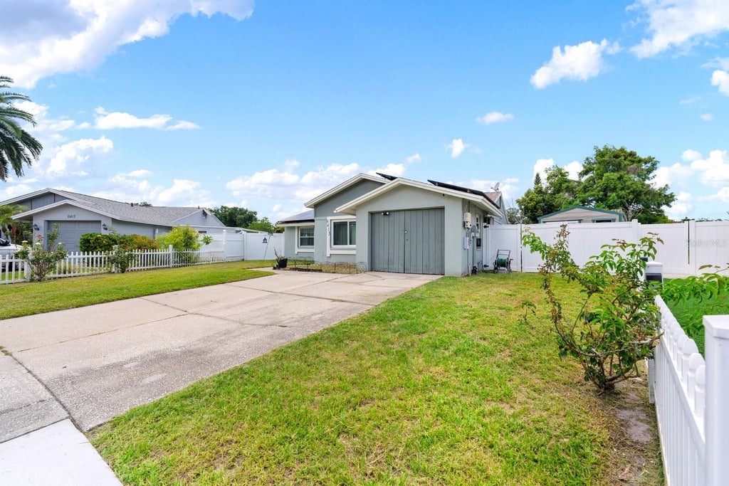 Photo of 6415 Monterey Boulevard, Tampa, FL 33625 (MLS # TB8517590)
