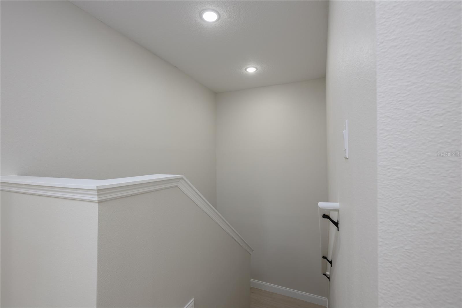 DOZIERS BLK 149 DELAND - Residential