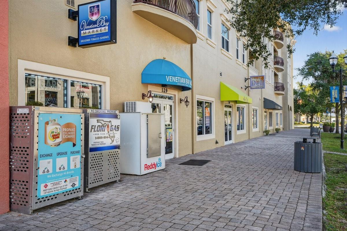 VENETIAN BAY - Residential