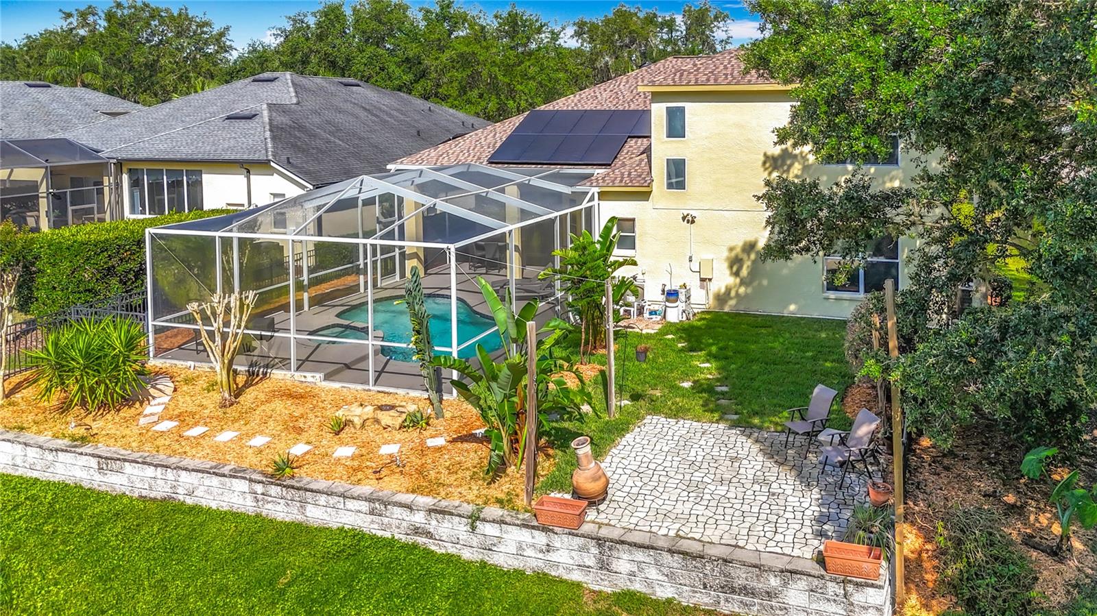 RIVER HILLS COUNTRY CLUB PARCE - Residential