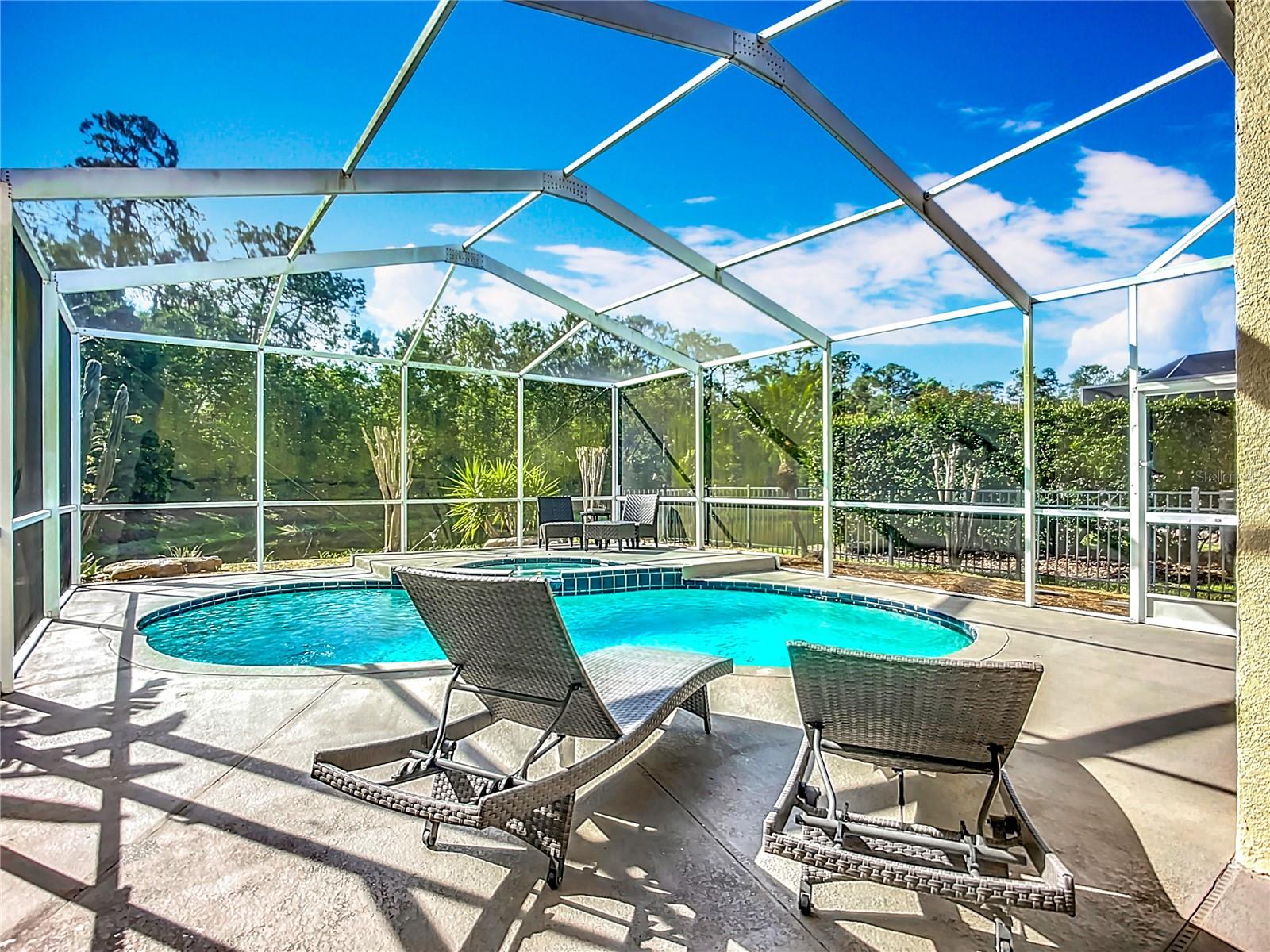 RIVER HILLS COUNTRY CLUB PARCE - Residential